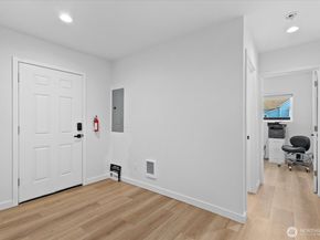 538 Railroad Avenue S, Kent WA 98032