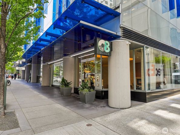 737 Olive Way 3701, Seattle WA 98101