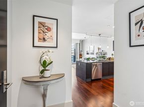 737 Olive Way 3701, Seattle WA 98101
