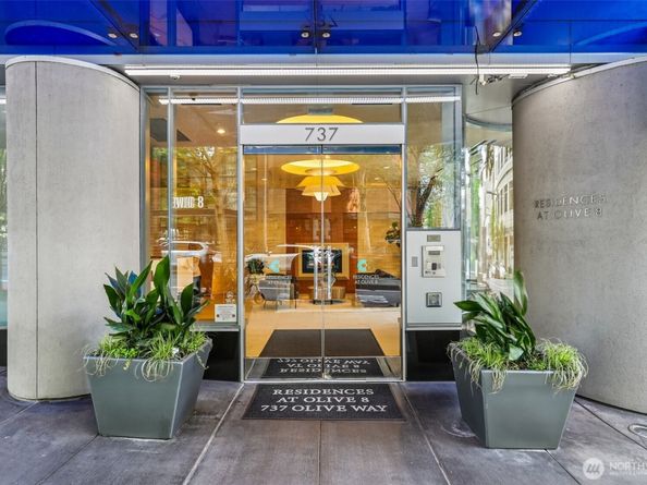 737 Olive Way 3701, Seattle WA 98101