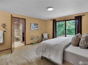 14006 SE 158th Street, Renton WA 98058