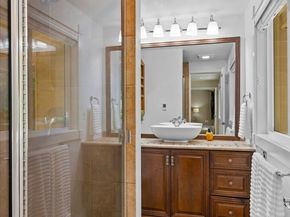 23811 NE 43rd Street, Redmond WA 98053