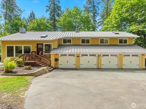 23811 NE 43rd Street, Redmond WA 98053