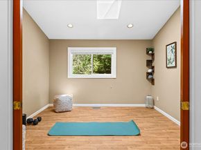 23811 NE 43rd Street, Redmond WA 98053