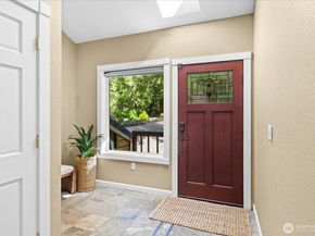 23811 NE 43rd Street, Redmond WA 98053