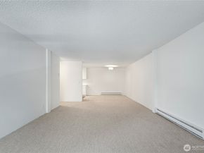 9416 1st Avenue NE 111, Seattle WA 98115