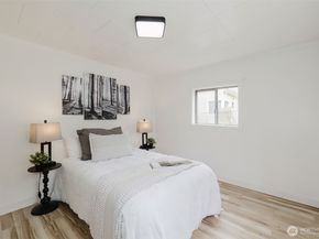54 Sunnyhill Road W, Bremerton WA 98312