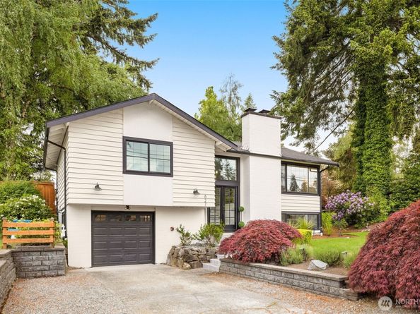 627 166th Avenue NE, Bellevue WA 98008