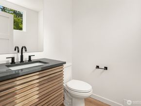 2028 NE 123rd Street, Seattle WA 98125