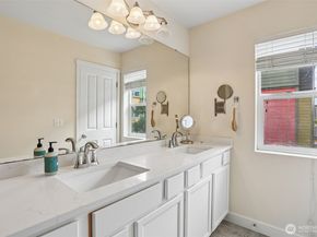 3951 S Chicago St, Seattle WA 98118