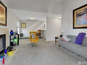 2502 S 317th Street 303, Federal Way WA 98003