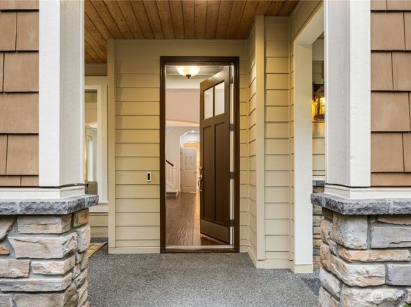 10608 106th Place NE, Kirkland WA 98033