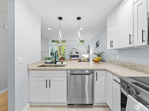 6439 NE 139th Avenue 30, Redmond WA 98052