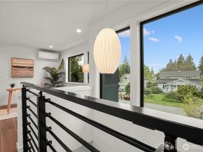 13022 Corliss Avenue N, Seattle WA 98133