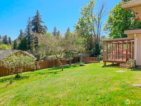 525 Farragut Avenue NE, Port Orchard WA 98366