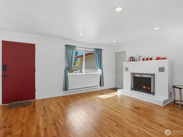 22219 66th Avenue W, Mountlake Terrace WA 98043