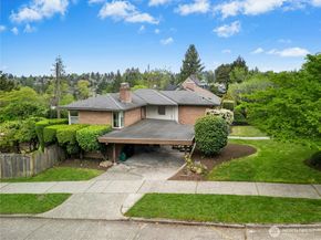 5803 Oberlin Avenue NE, Seattle WA 98105