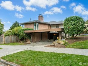 5803 Oberlin Avenue NE, Seattle WA 98105