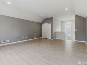 1916 98th Avenue SE, Lake Stevens WA 98258