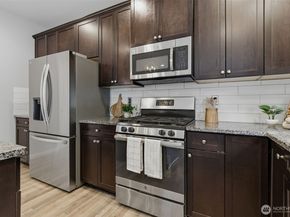 1916 98th Avenue SE, Lake Stevens WA 98258