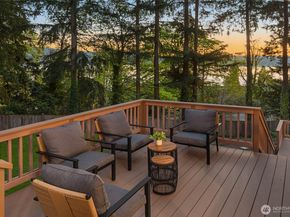 19221 SE 25th Street, Sammamish WA 98075