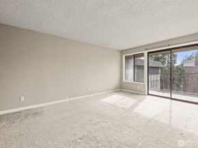 750 N 143rd Street 312, Seattle WA 98133