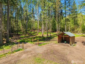 18305 121st Avenue SW, Vashon WA 98070