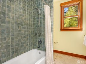 18305 121st Avenue SW, Vashon WA 98070