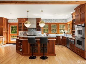 18305 121st Avenue SW, Vashon WA 98070