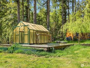 18305 121st Avenue SW, Vashon WA 98070