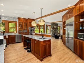 18305 121st Avenue SW, Vashon WA 98070