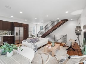 8297 5th Avenue NE, Seattle WA 98115