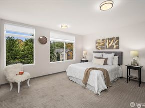 5936 S 36th Avenue F, Seattle WA 98118