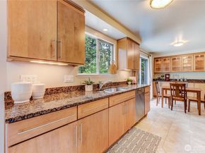 134 160th Place SE, Bellevue WA 98008