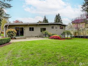 134 160th Place SE, Bellevue WA 98008