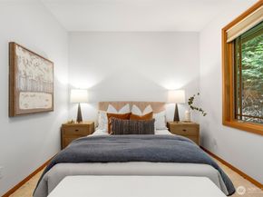 8551 NE Juanita Drive, Kirkland WA 98034
