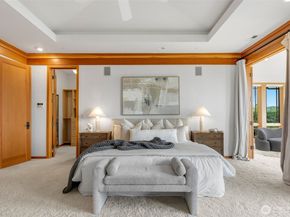 8551 NE Juanita Drive, Kirkland WA 98034