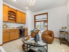 8551 NE Juanita Drive, Kirkland WA 98034