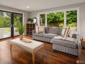 17206 SE 46th Street, Bellevue WA 98006