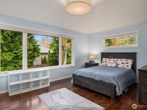 17206 SE 46th Street, Bellevue WA 98006