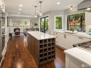 17206 SE 46th Street, Bellevue WA 98006