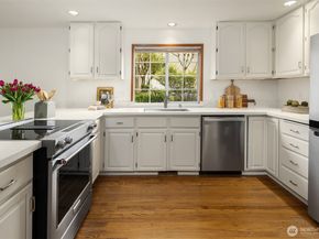 1928 237th Street SE, Bothell WA 98021