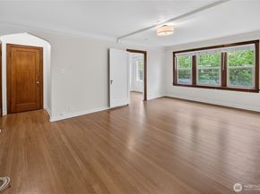 124 Warren Avenue N 208, Seattle WA 98109