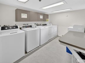 124 Warren Avenue N 208, Seattle WA 98109