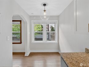 124 Warren Avenue N 208, Seattle WA 98109