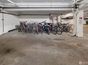 124 Warren Avenue N 208, Seattle WA 98109