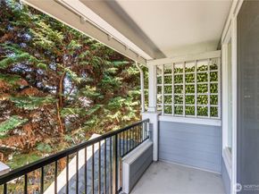 16125 Juanita Woodinville Way NE 219, Bothell WA 98011