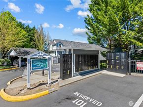 16125 Juanita Woodinville Way NE 219, Bothell WA 98011