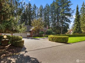 14239 194th Avenue NE, Woodinville WA 98077