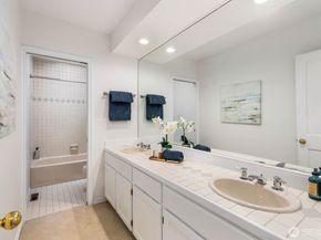 14239 194th Avenue NE, Woodinville WA 98077